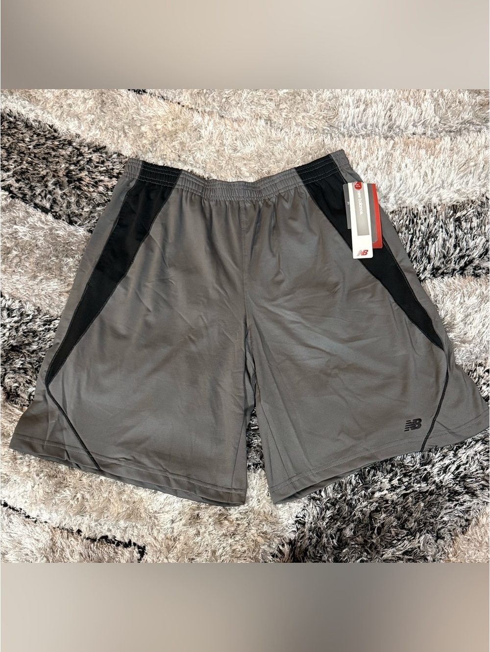 New Balance Lightning Dry Gray Black Micro Shorts Men’s Medium NWT